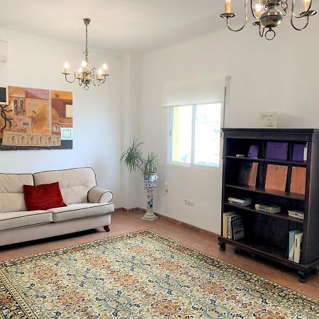 Wide And Traditional- 2Bd 1Bth- Gavidia Sevilha Exterior foto